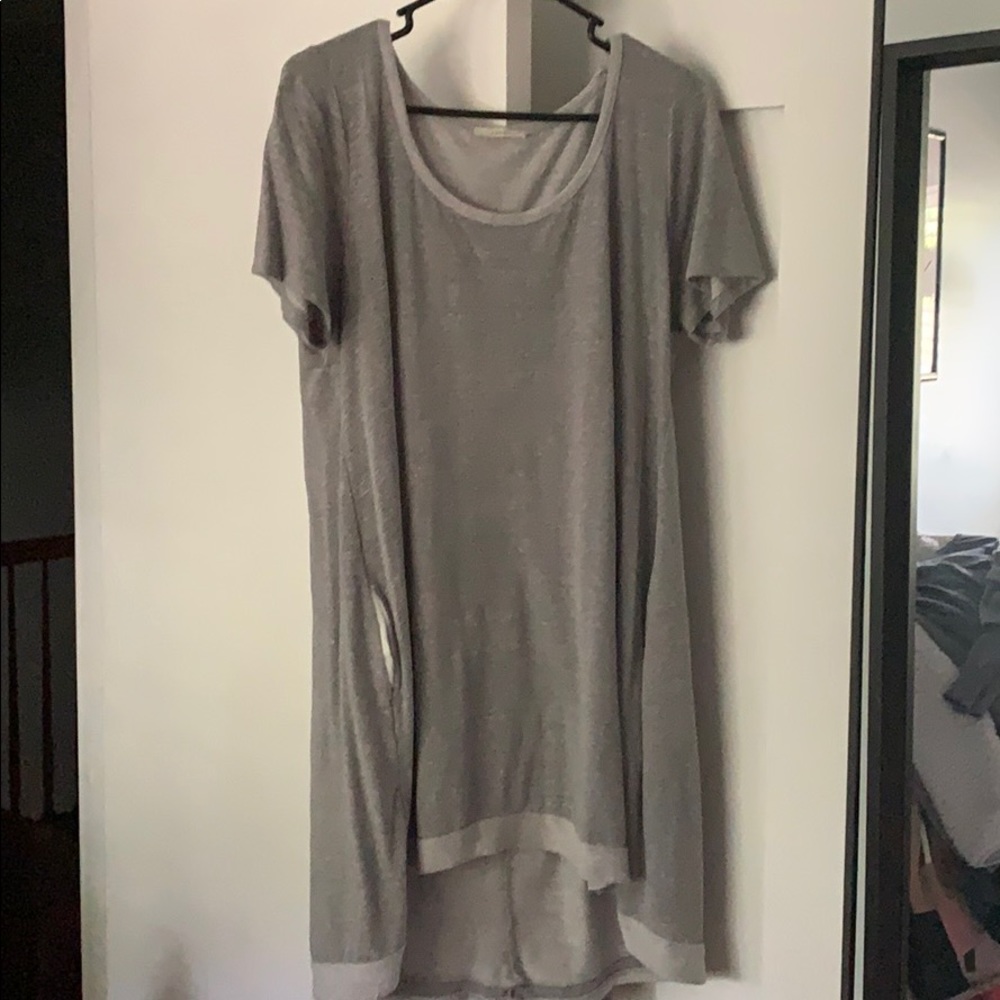 Longer too with pockets